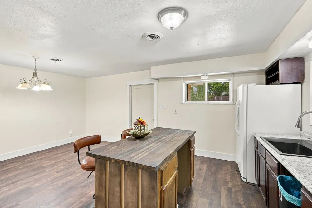204 Methodist Street Red Oak, TX 75154