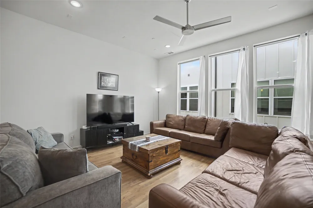 1510 Washington Avenue #203 Dallas, TX 75204