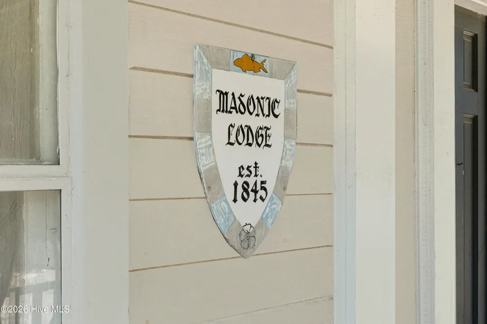204 Turner Street Beaufort, NC 28516