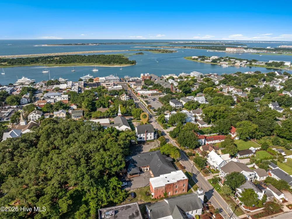 204 Turner Street Beaufort, NC 28516
