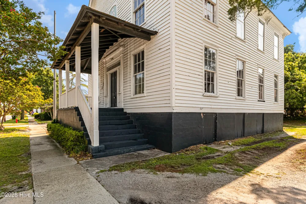 204 Turner Street Beaufort, NC 28516