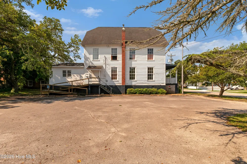 204 Turner Street Beaufort, NC 28516