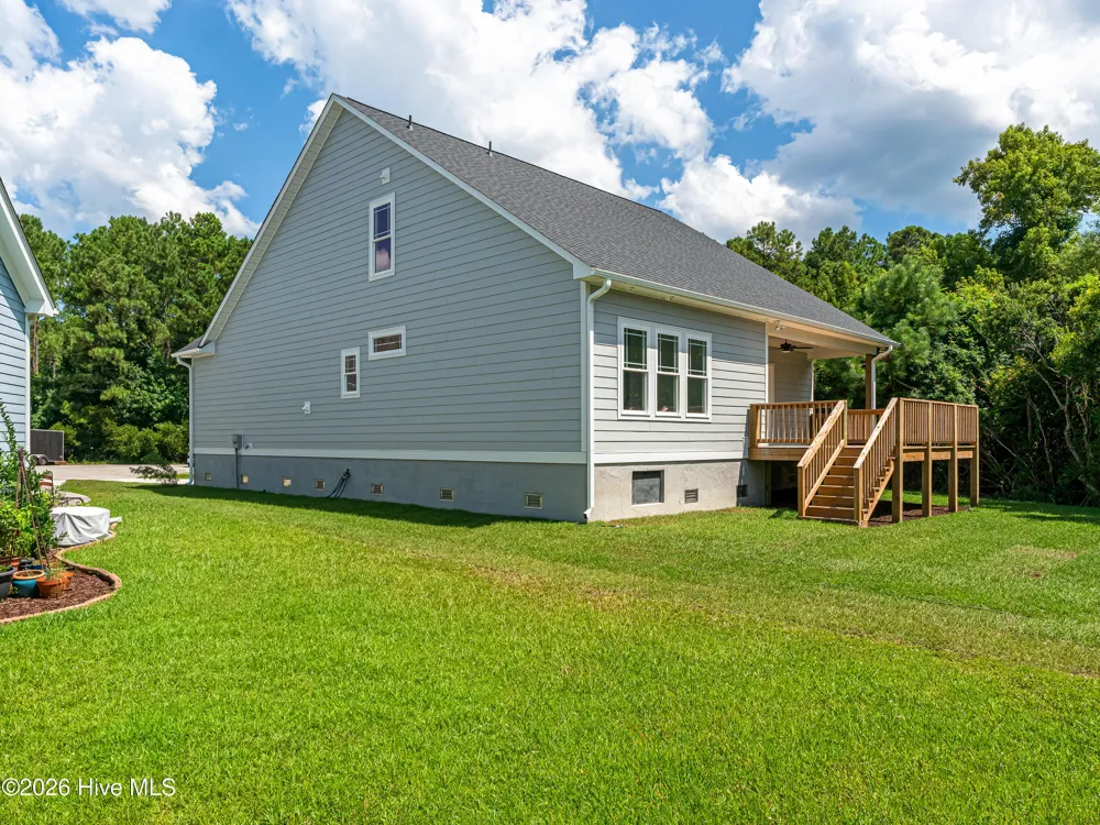 116 Scouts Bend Road Beaufort, NC 28516
