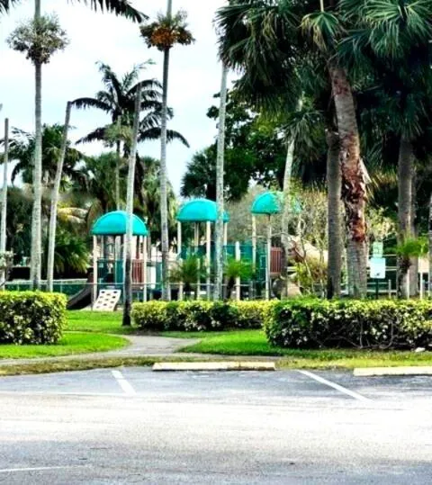 2140 SW 87TH WAY Miramar, FL 33025