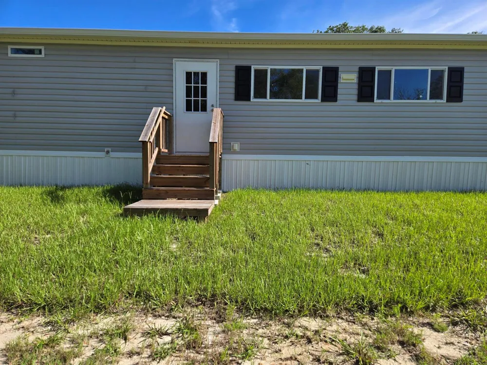 17018 NW 260TH STREET Okeechobee, FL 34972