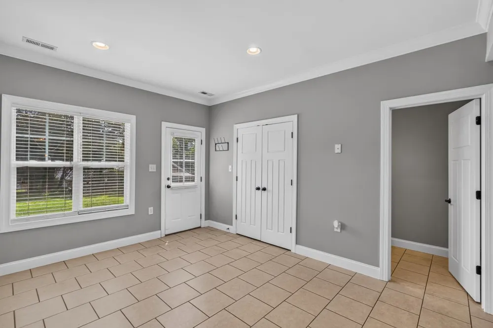 2704 Woodlawn Avenue NW #Apt 1 Cleveland, TN 37312
