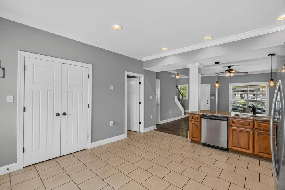 2704 Woodlawn Avenue NW #Apt 1 Cleveland, TN 37312