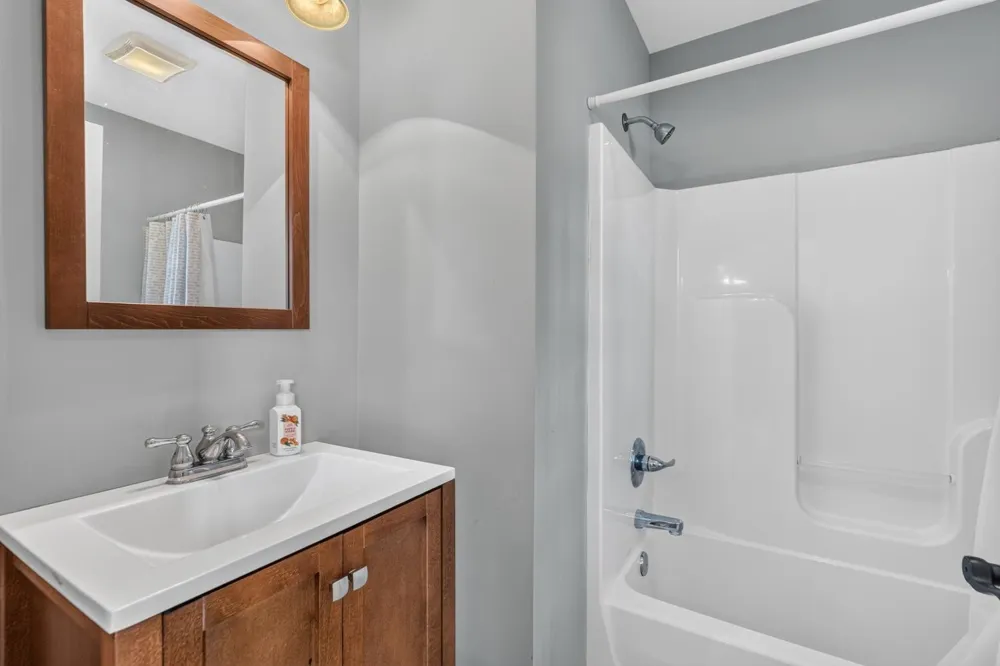 2704 Woodlawn Avenue NW #Apt 1 Cleveland, TN 37312