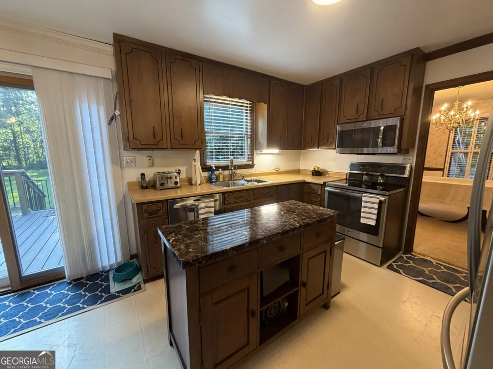 175 Windfall DR Winterville, GA 30683