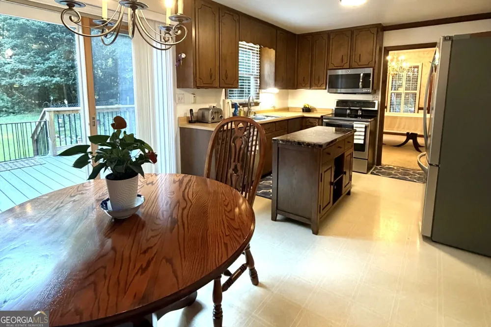 175 Windfall DR Winterville, GA 30683