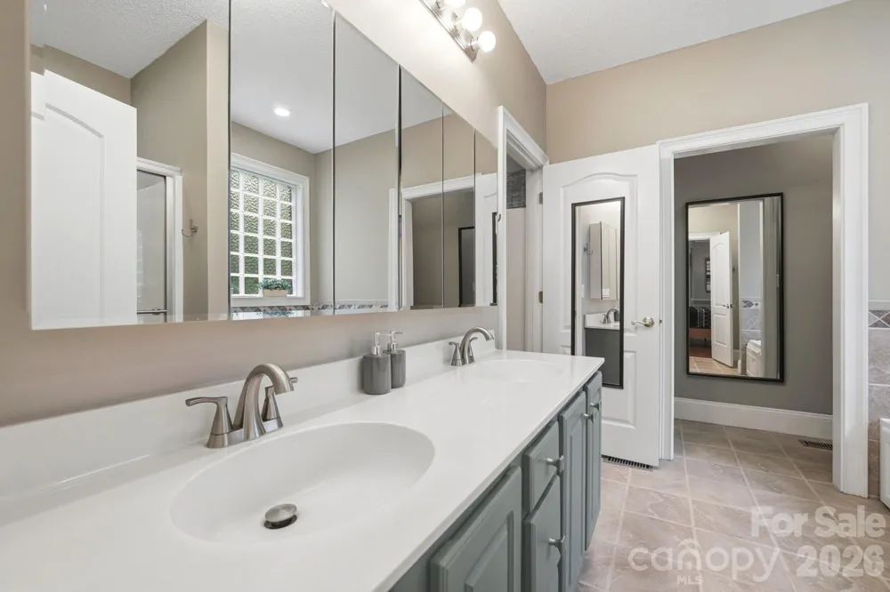 1220 Grun Augen Drive Richburg, SC 29729