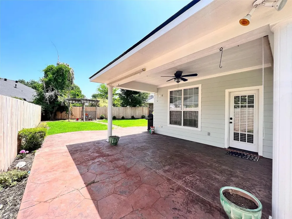 200 Grey Eagle Drive Shreveport, LA 71115