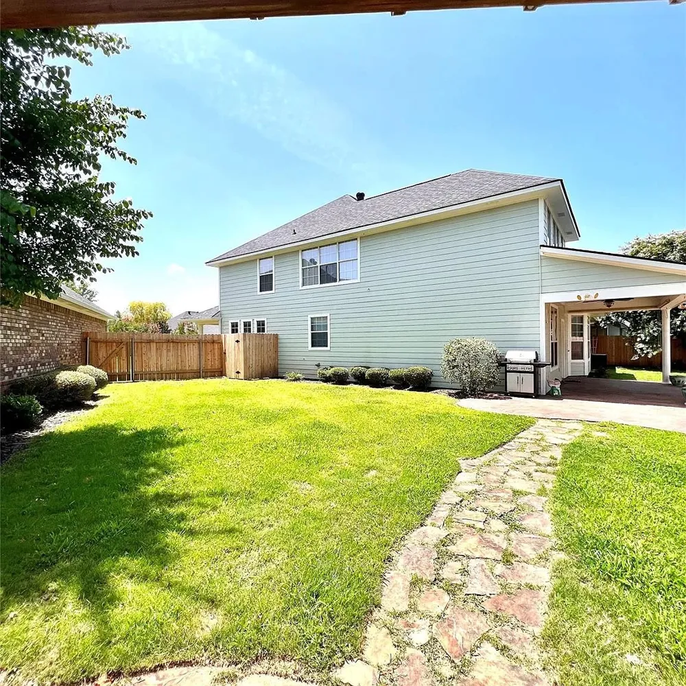 200 Grey Eagle Drive Shreveport, LA 71115