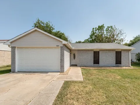 5225 Knox Drive