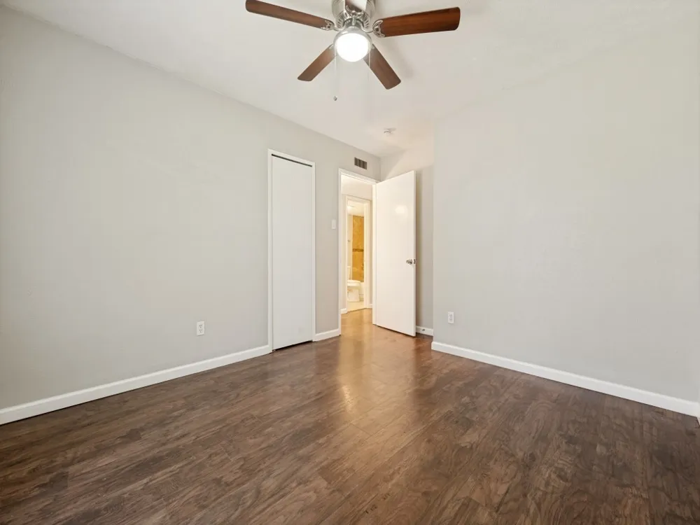 5225 Knox Drive The Colony, TX 75056