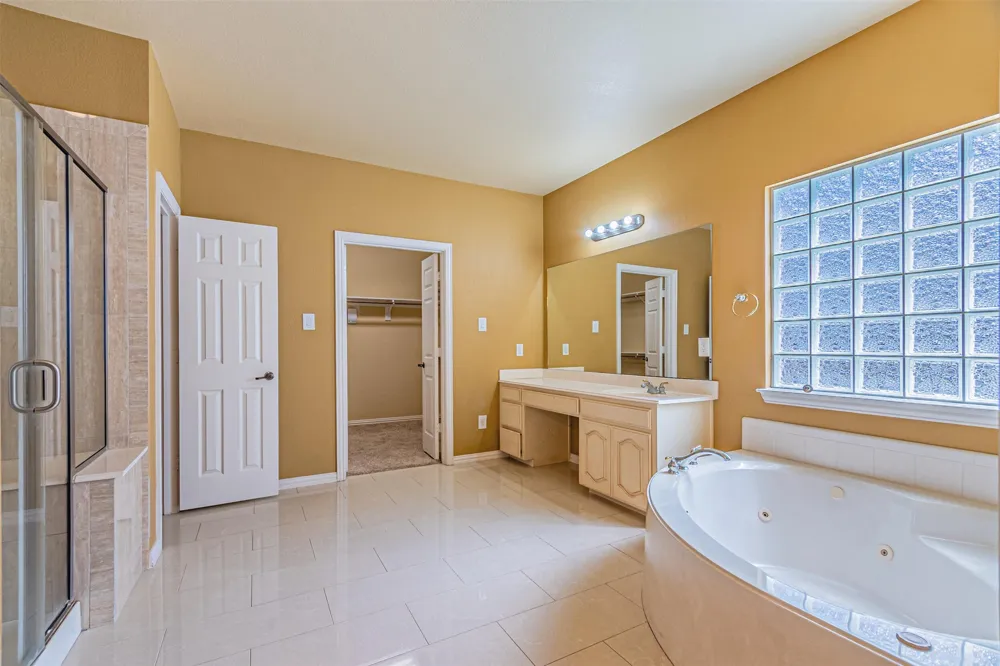 1913 Blue Ridge Drive Flower Mound, TX 75028