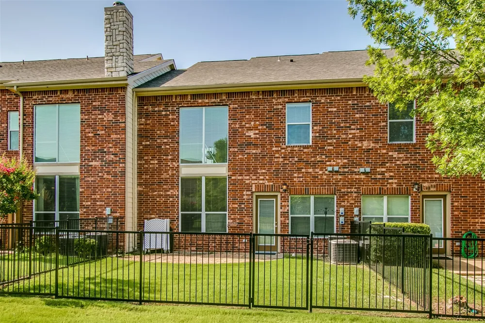 1041 Colonial Drive Coppell, TX 75019