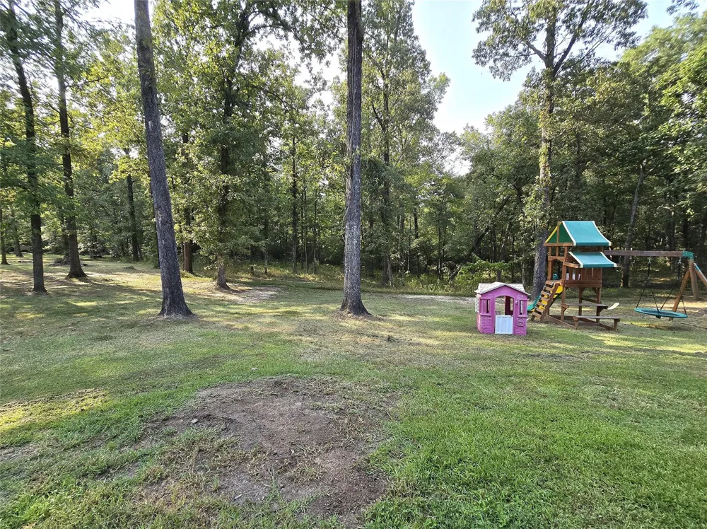 2295 Harley Golden Road Huntington, TX 75949