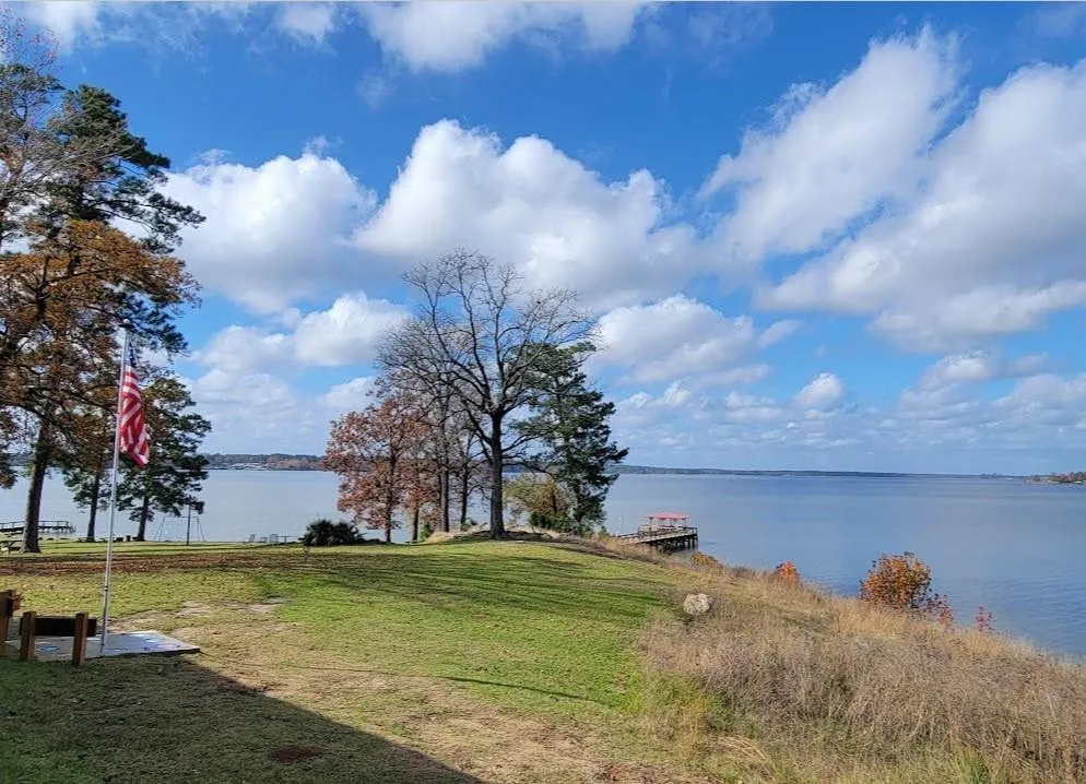 135 Canadian Drive Trinity, TX 75862