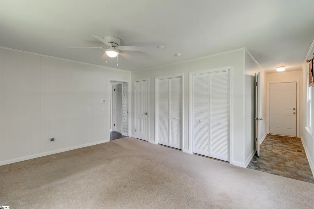 856 Neely Ferry Road Gray Court, SC 29645
