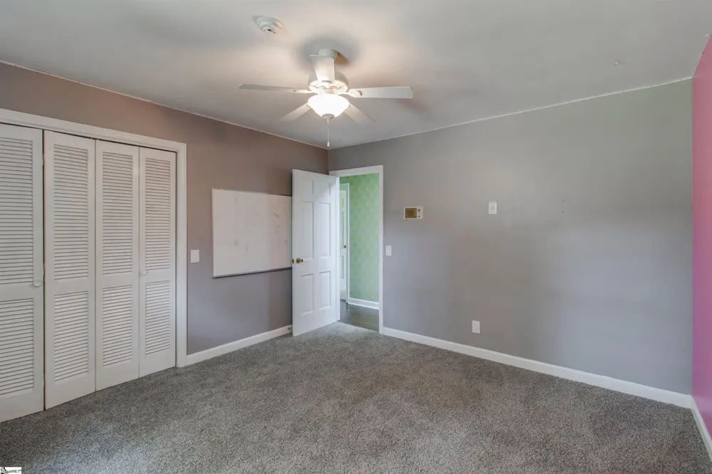 856 Neely Ferry Road Gray Court, SC 29645