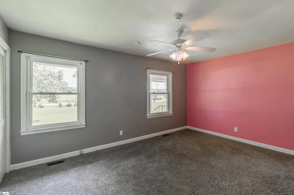 856 Neely Ferry Road Gray Court, SC 29645