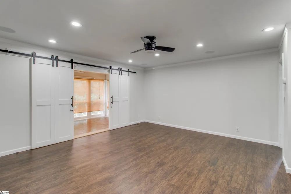 856 Neely Ferry Road Gray Court, SC 29645