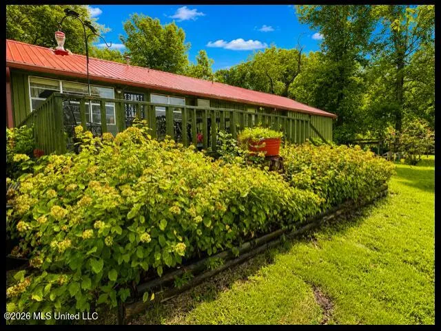 979 Snow Lake Drive Ashland, MS 38603