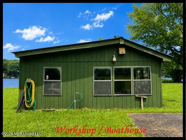 979 Snow Lake Drive Ashland, MS 38603