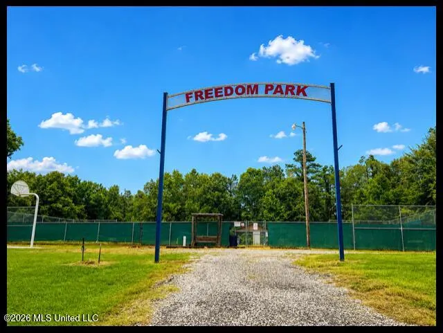 979 Snow Lake Drive Ashland, MS 38603
