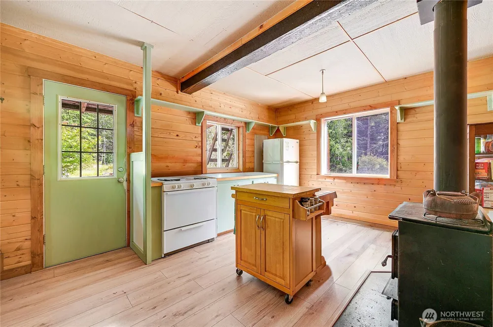 2784 WA - 104 Port Ludlow, WA 98365