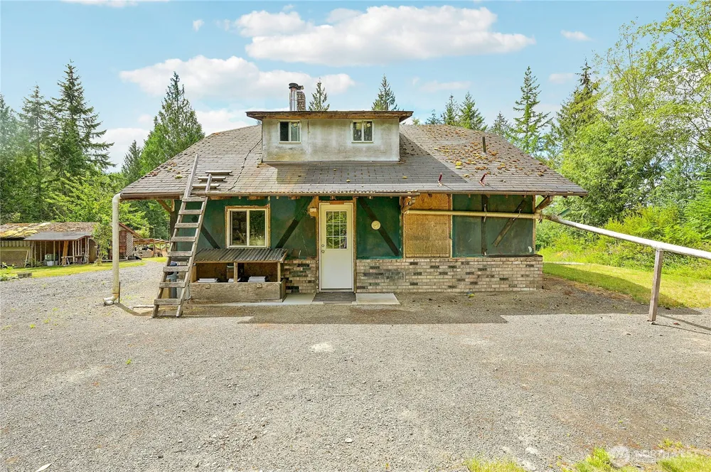 2784 WA - 104 Port Ludlow, WA 98365