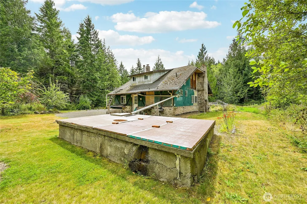 2784 WA - 104 Port Ludlow, WA 98365