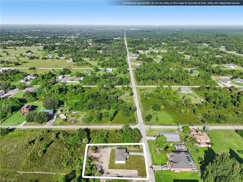 4402 E 19th Street Lehigh Acres, FL 33972