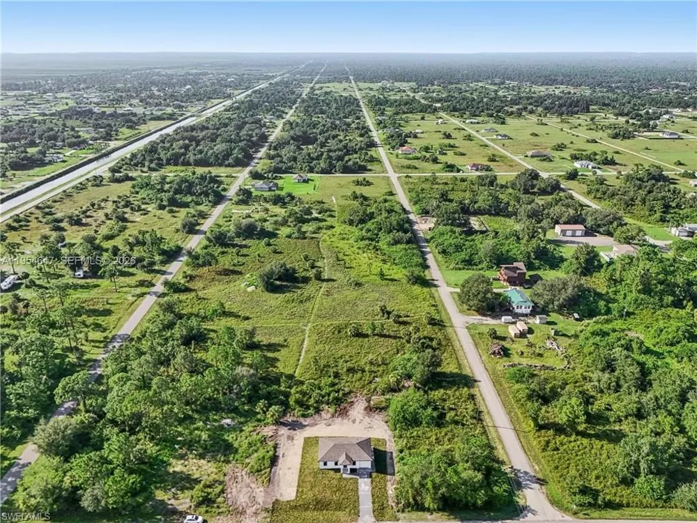 4402 E 19th Street Lehigh Acres, FL 33972