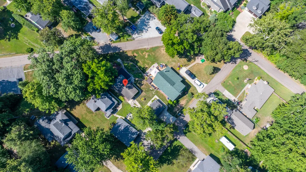 7830 Pear Coloma Charter Township, MI 49038