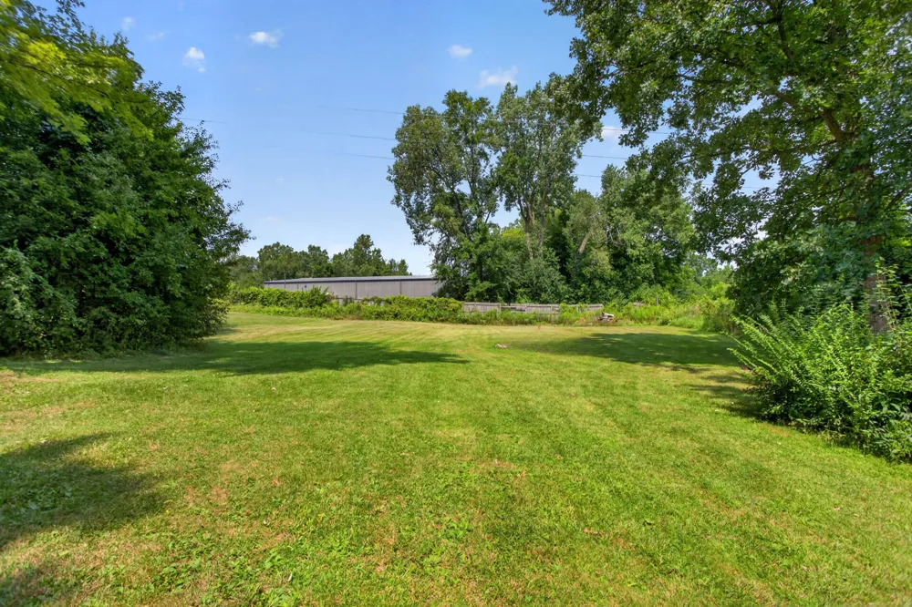 1200 Woodworth Road Blackman Charter Township, MI 49202
