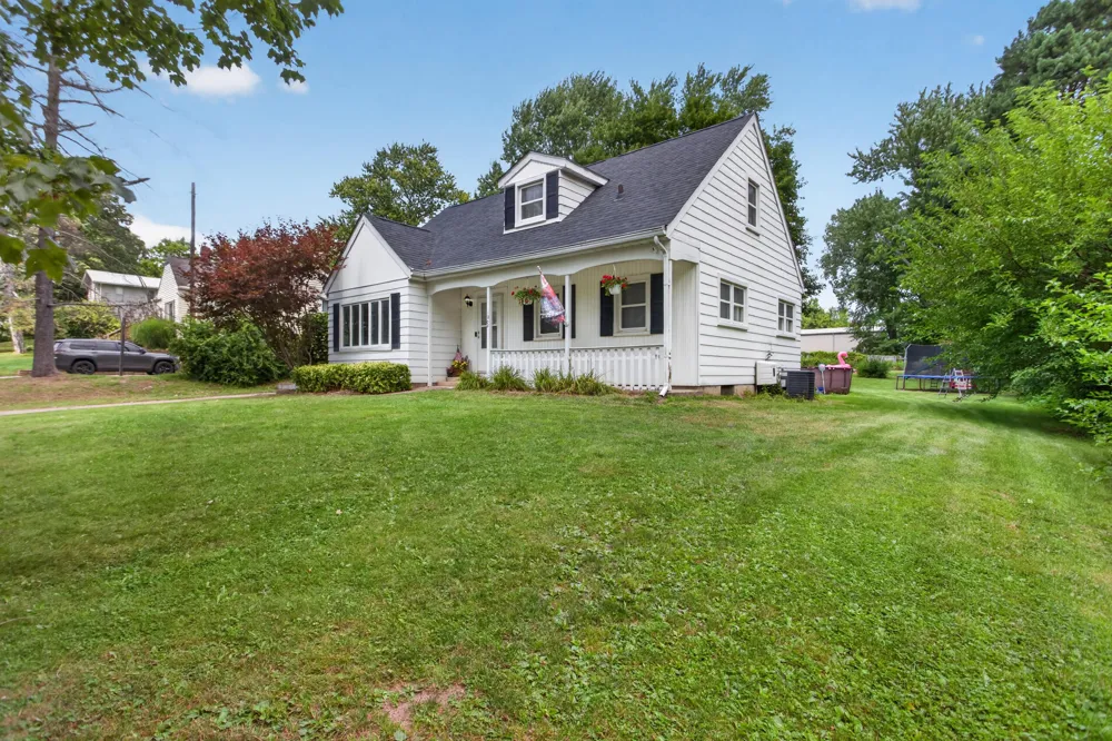 1200 Woodworth Road Blackman Charter Township, MI 49202