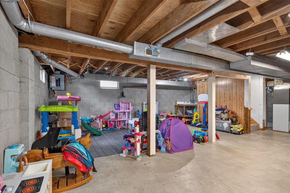 1200 Woodworth Road Blackman Charter Township, MI 49202