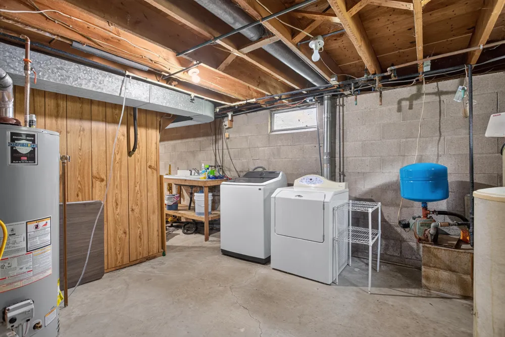 1200 Woodworth Road Blackman Charter Township, MI 49202