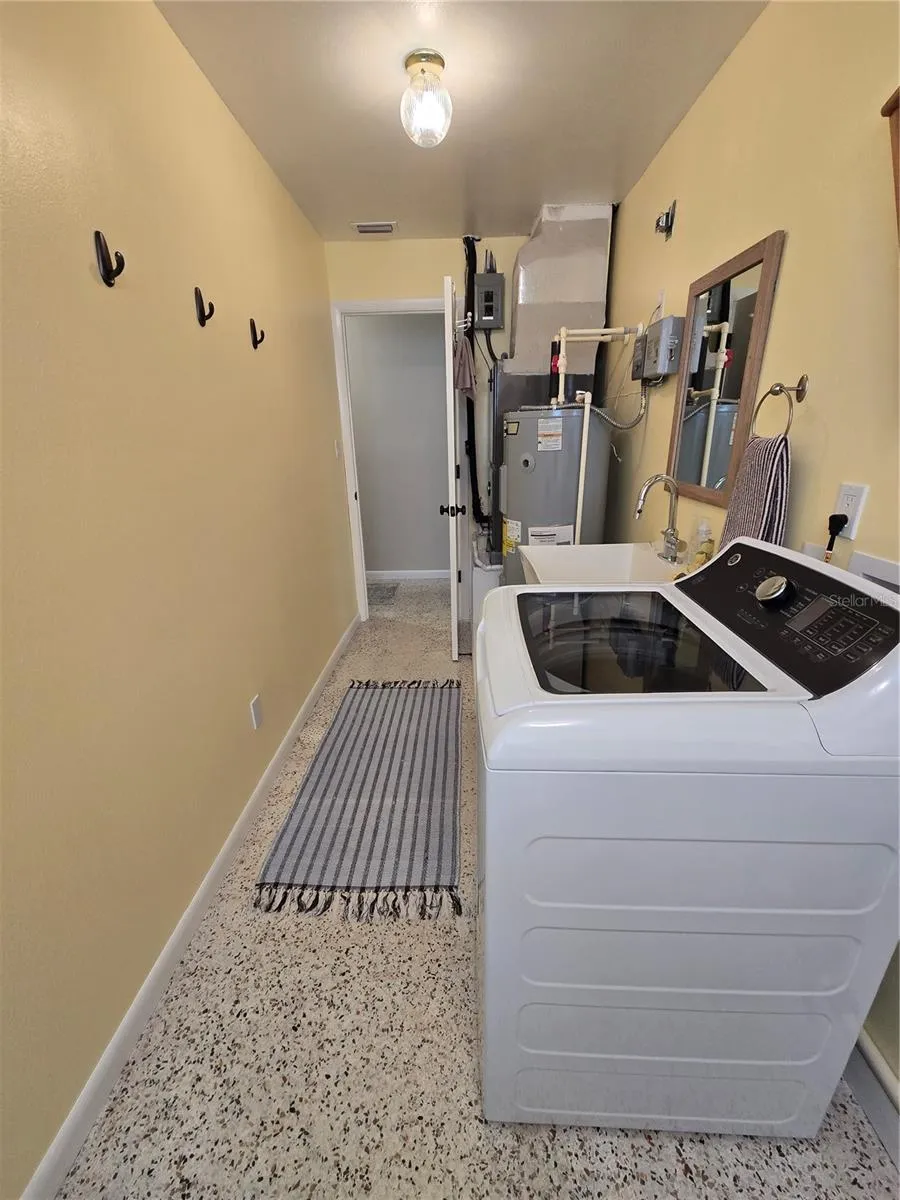 3134 IRVING STREET Sarasota, FL 34237