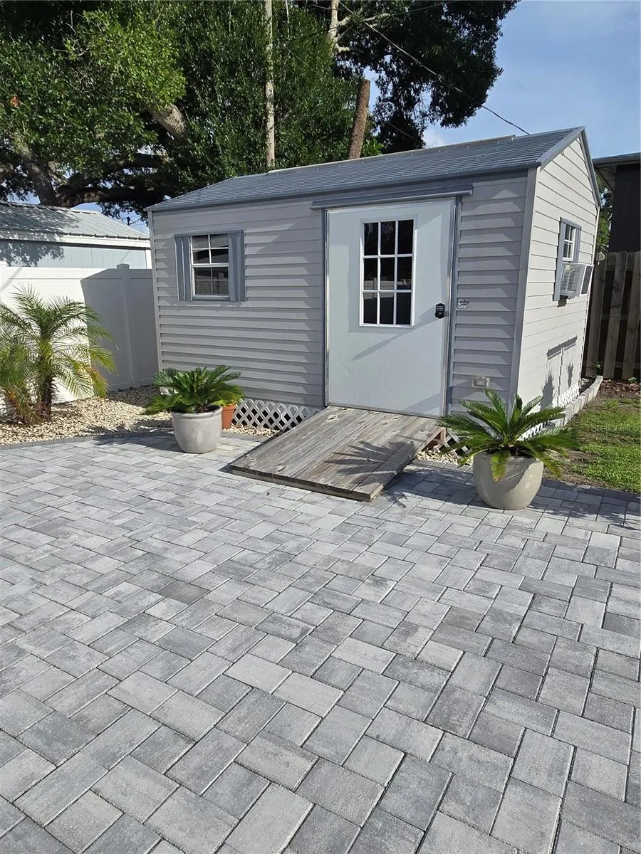 3134 IRVING STREET Sarasota, FL 34237