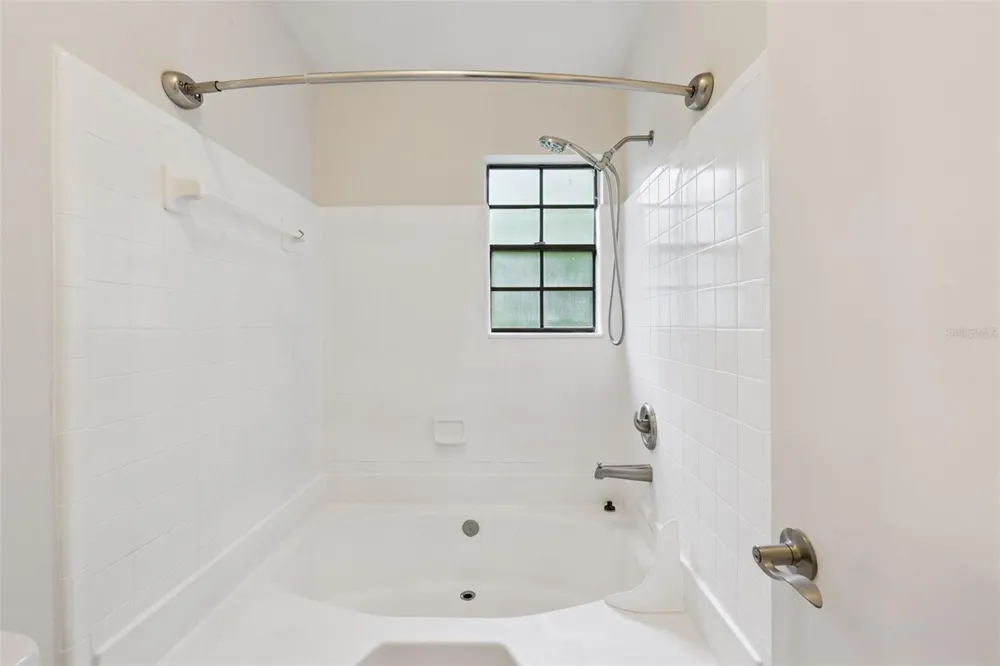 679 CLEMSON DRIVE Altamonte Springs, FL 32714