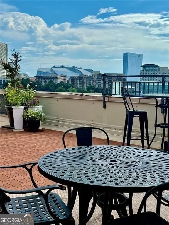 115 W Peachtree PL NW Atlanta, GA 30313
