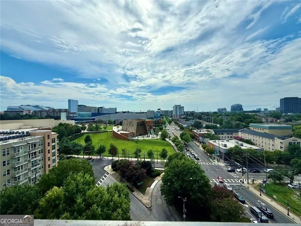 115 W Peachtree PL NW Atlanta, GA 30313