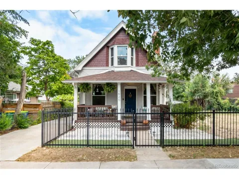 1620 Dallas Street