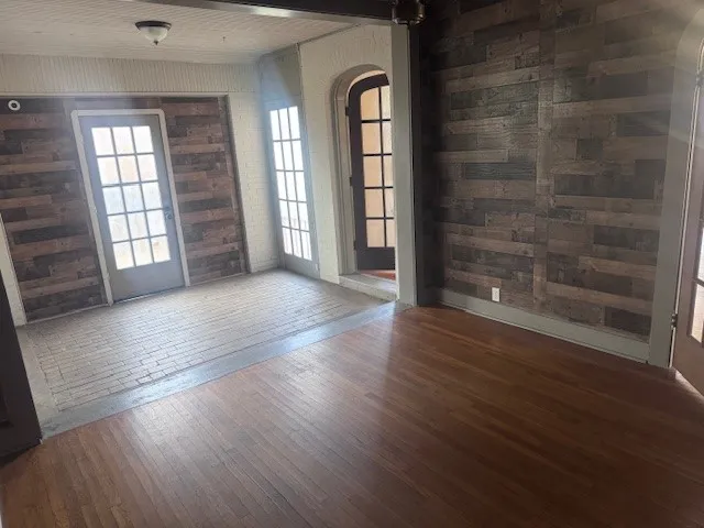 908 Fitzhugh Avenue Paris, TX 75460