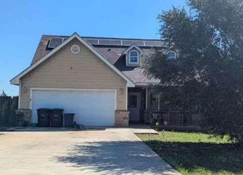 135 Bluebonnet Hill