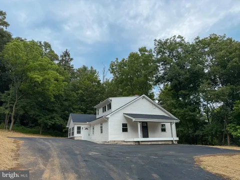 250 MAIN STREET