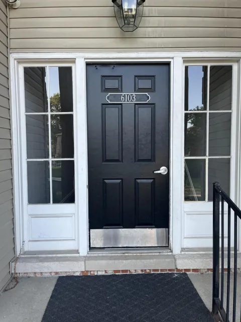 6103 Orchard Lake Road #203